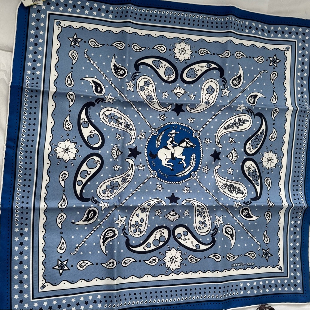 Hermès Le Rodeo des Fruits Bandana